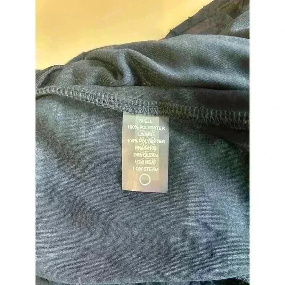 Beautiful Tommy Hilfiger Women's Navy Blue Chiffon Flounce Dress Size 4 - Picture 6 of 6